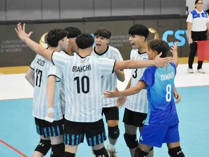 Argentina le ganó un duelo clave a
México y sueña con la clasificación