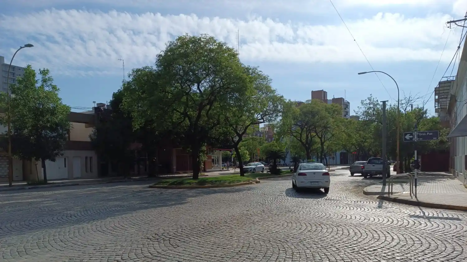 El sábado arrancó con calor y buen tiempo, pero con probabilidad de lluvias