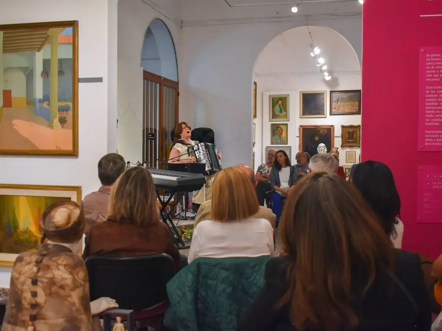 Marcia Müller y Silvia Teijeira presentaron música y poesía en el museo provincial de Bellas Artes