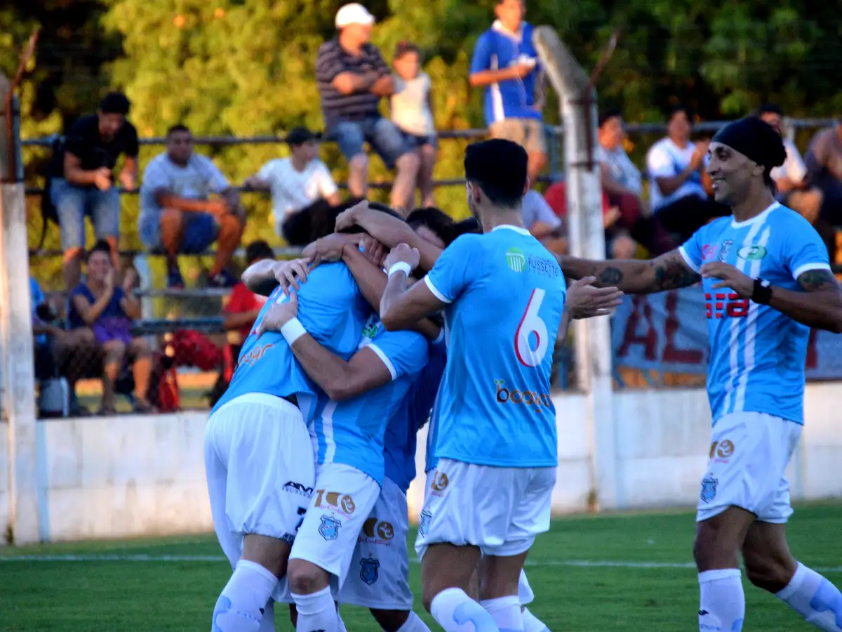 El “9” debutó con una goleada