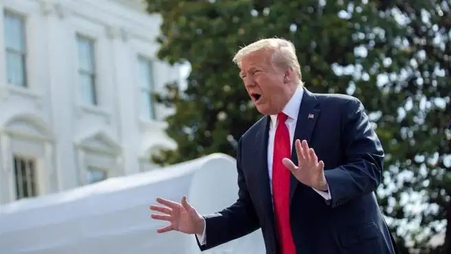 Donald Trump está ocho puntos por debajo de Joe Biden según una nueva encuesta