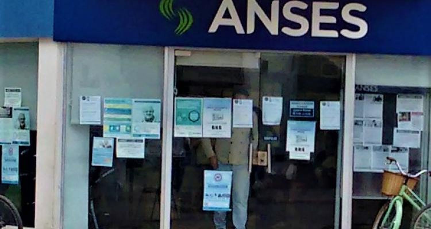 Anses comenzó a atender al público de manera presencial y con turno previo