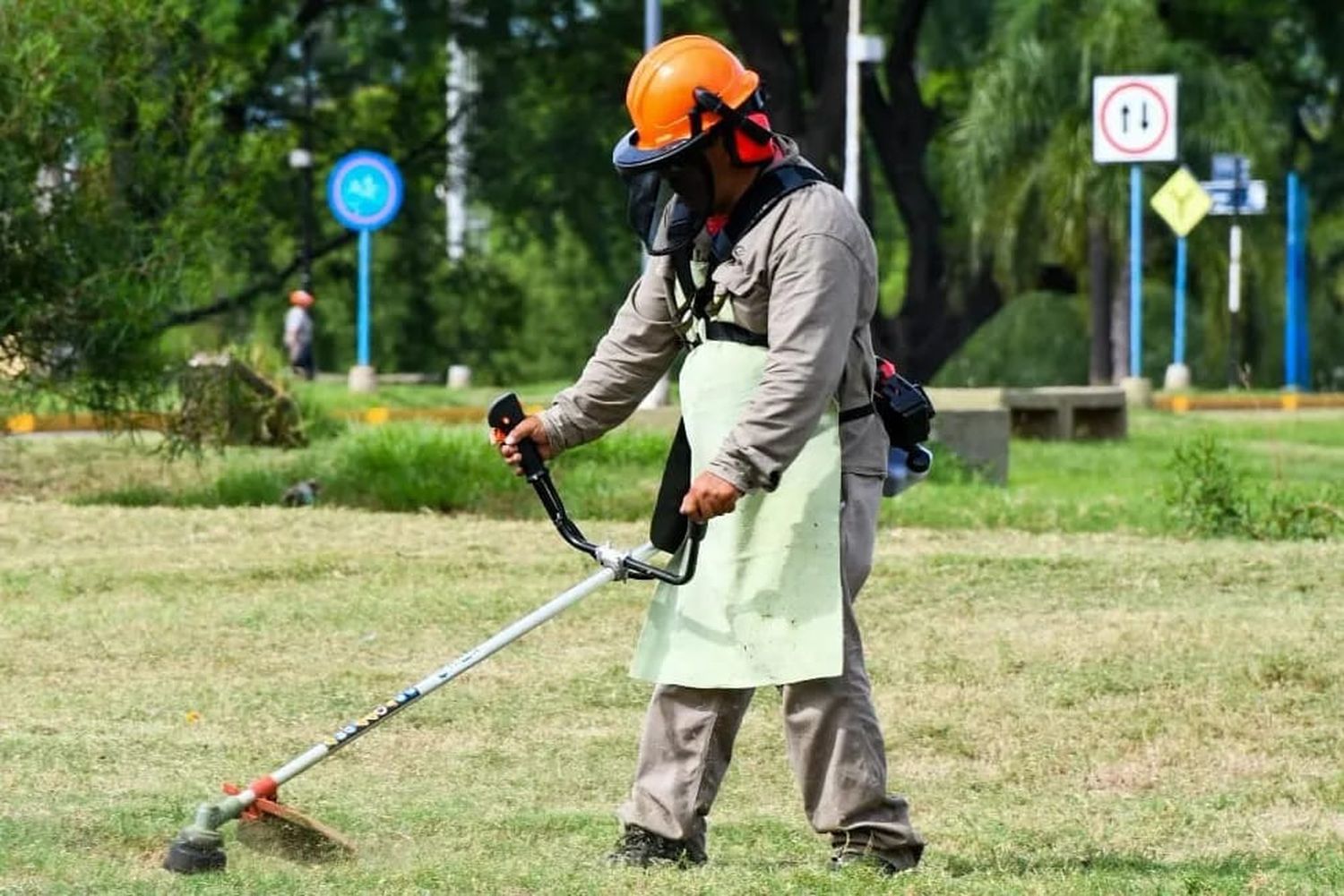 Se continúa con los trabajos de recuperación de la costanera local