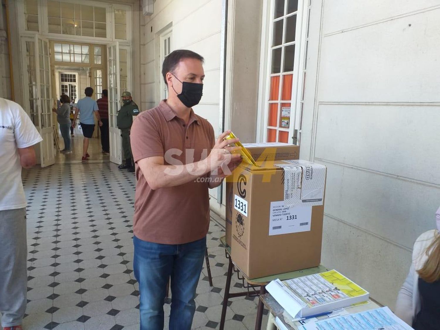 Enrico pidió que a nivel nacional se implemente el sistema de Boleta Única