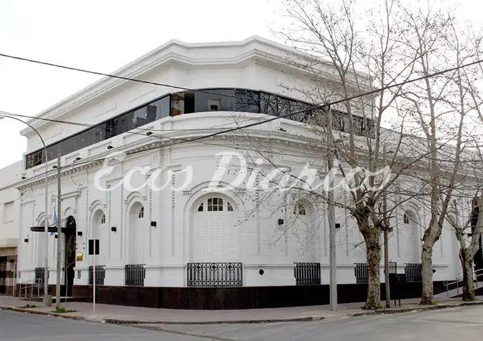 Profesionales podrán abrir sus estudios para recibir clientes
