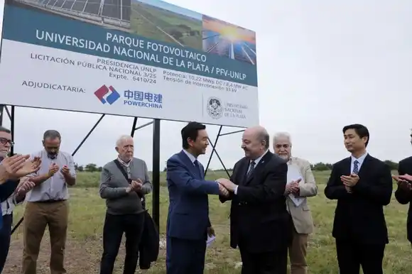 UNLP construye su Parque Solar y será la primera de Latinoamérica en tener autoabastecimiento energético