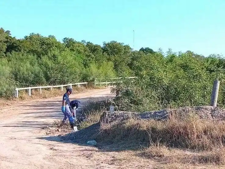 Motociclista falleció tras impactar contra 
montículo de tierra y cayó 7 metros al vacío