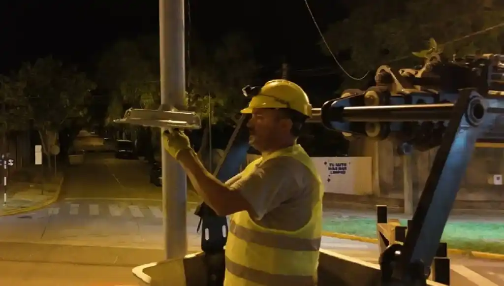 Se abre una nueva licitación de luminarias para plazas de la ciudad