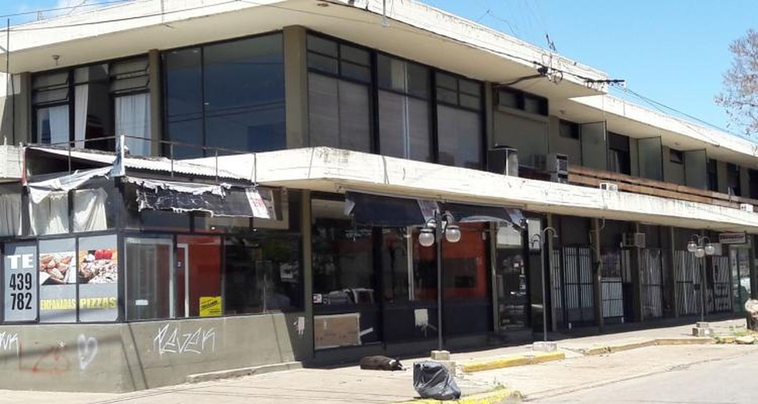 Canon bajo y estacionamiento en la plaza,  las novedades para la concesión de la Terminal