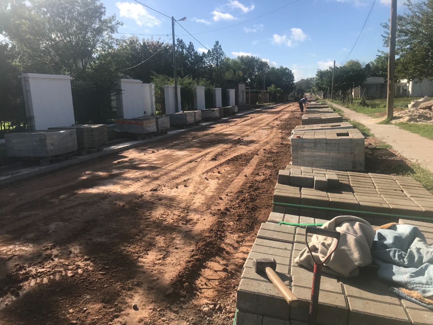 Avanza la obra del pavimento articulado en calle Tratado del Pilar