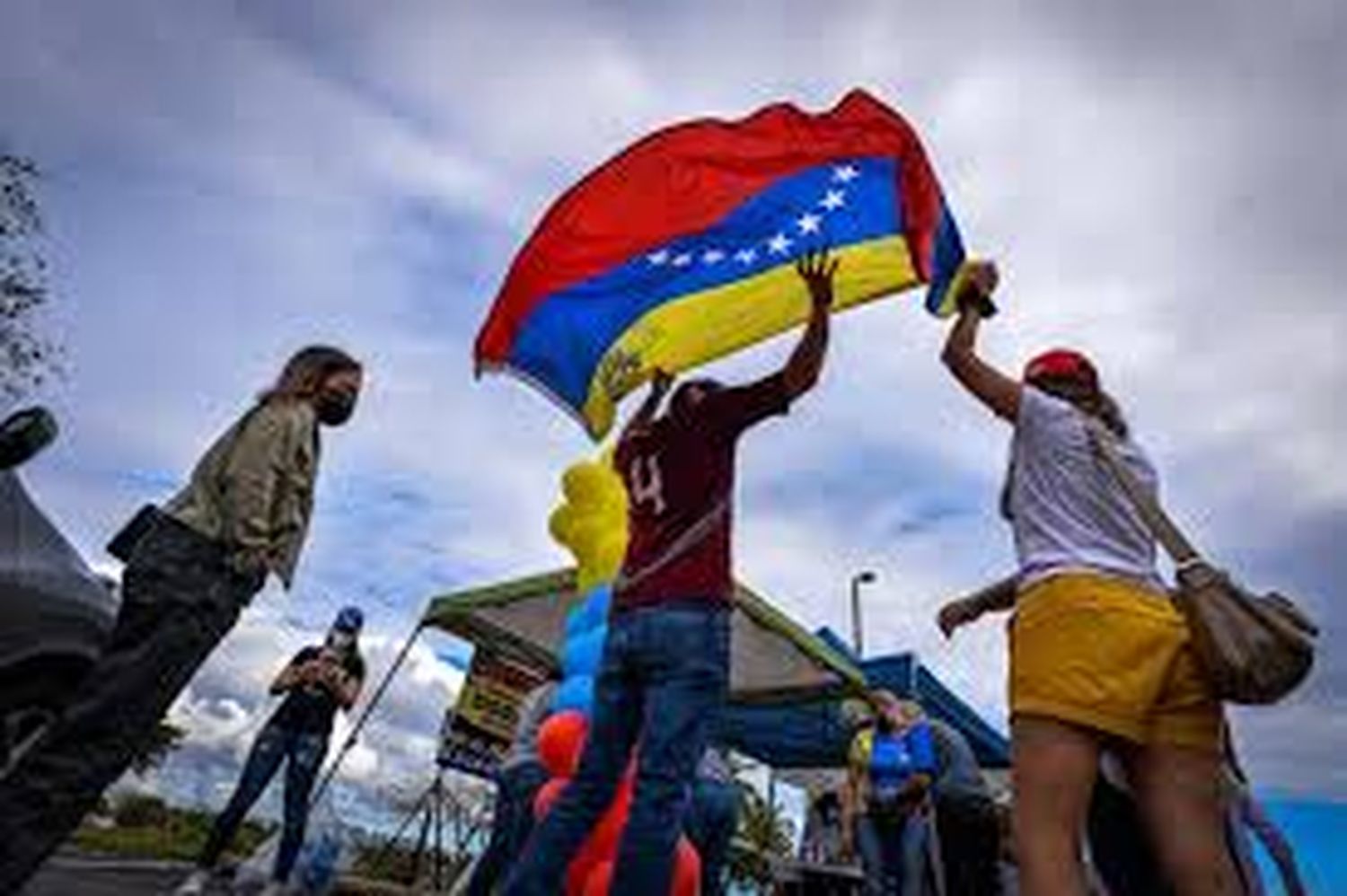 VISIBLES: una campaña para «mostrar» a los migrantes venezolanos en el mundo