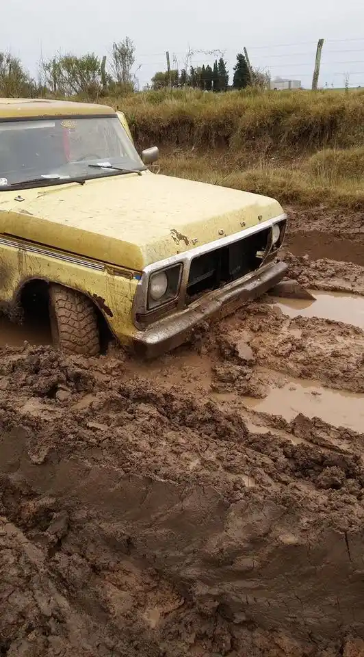 Las rurales de la provincia expresaron su malestar por la situación vial en cada departamento