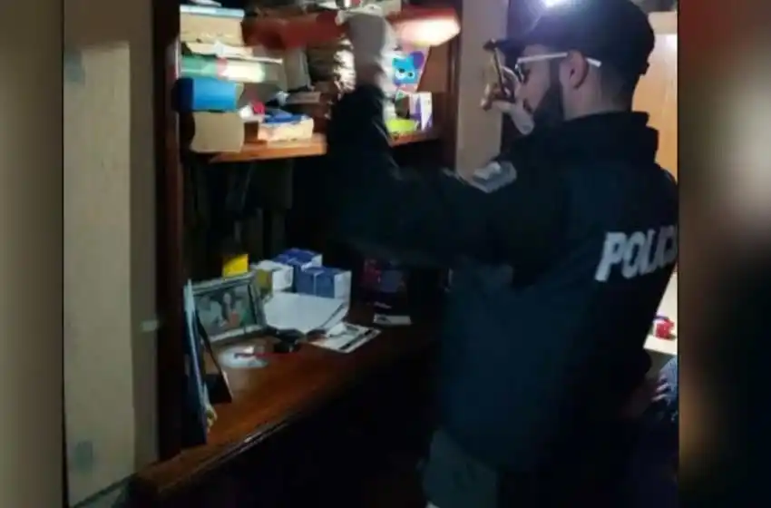 Una docente violaba a su hijo discapacitado, lo filmaba y enviaba los videos a su novio