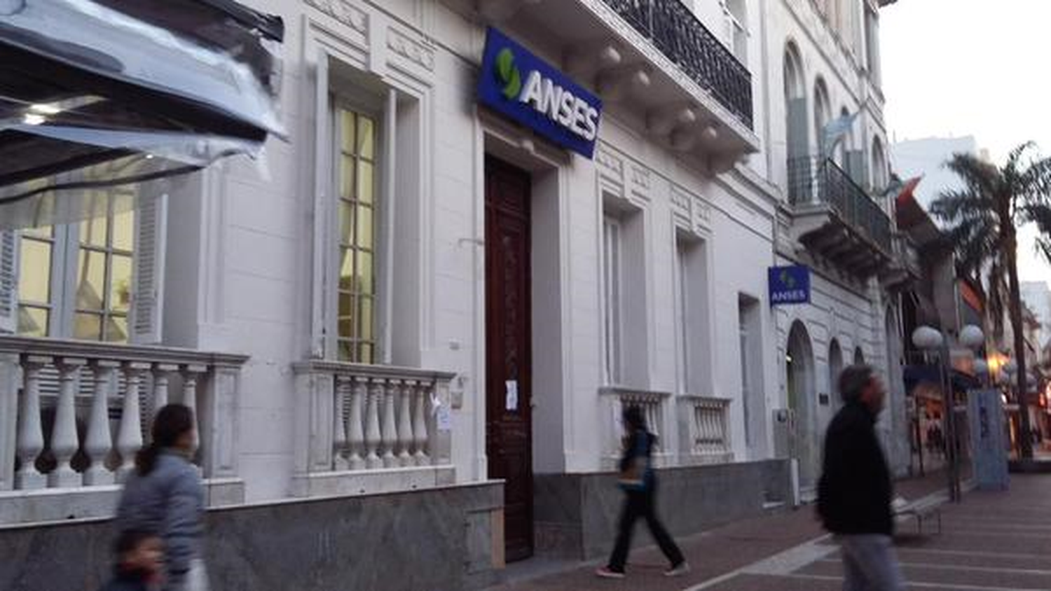En la oficina de Anses Santa Fe se podrá tramitar el DNI y Pasaporte