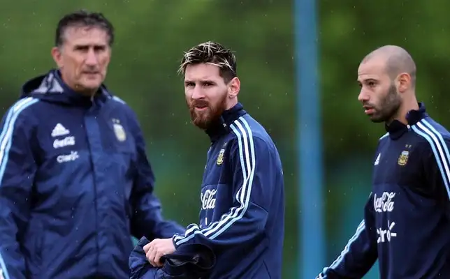 Con cambios, Argentina busca volver a ganar ante Colombia