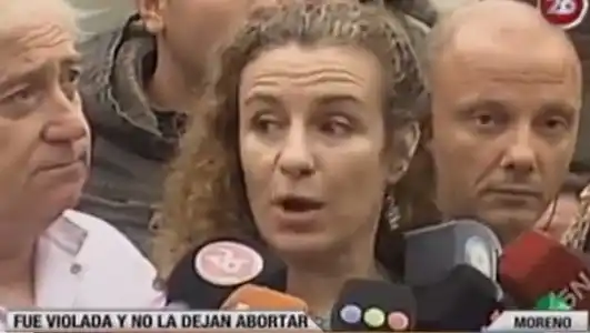 La nena violada no puede abortar porque corre ''un enorme riesgo'' de vida