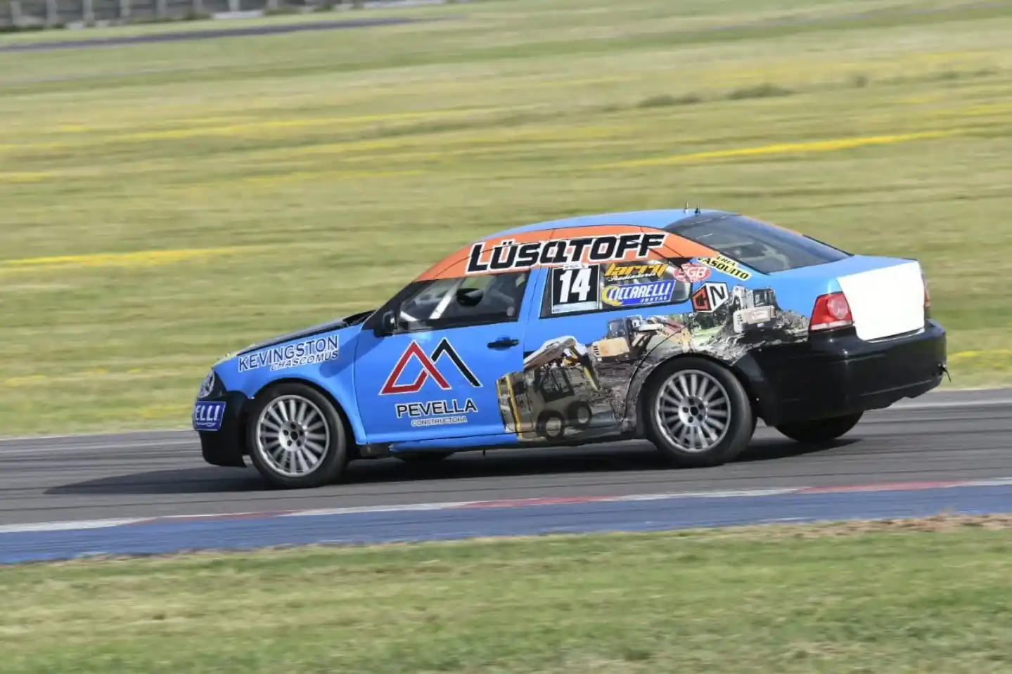 Destacada actuación de pilotos chascomunenses en los entrenamientos de la Copa Bora