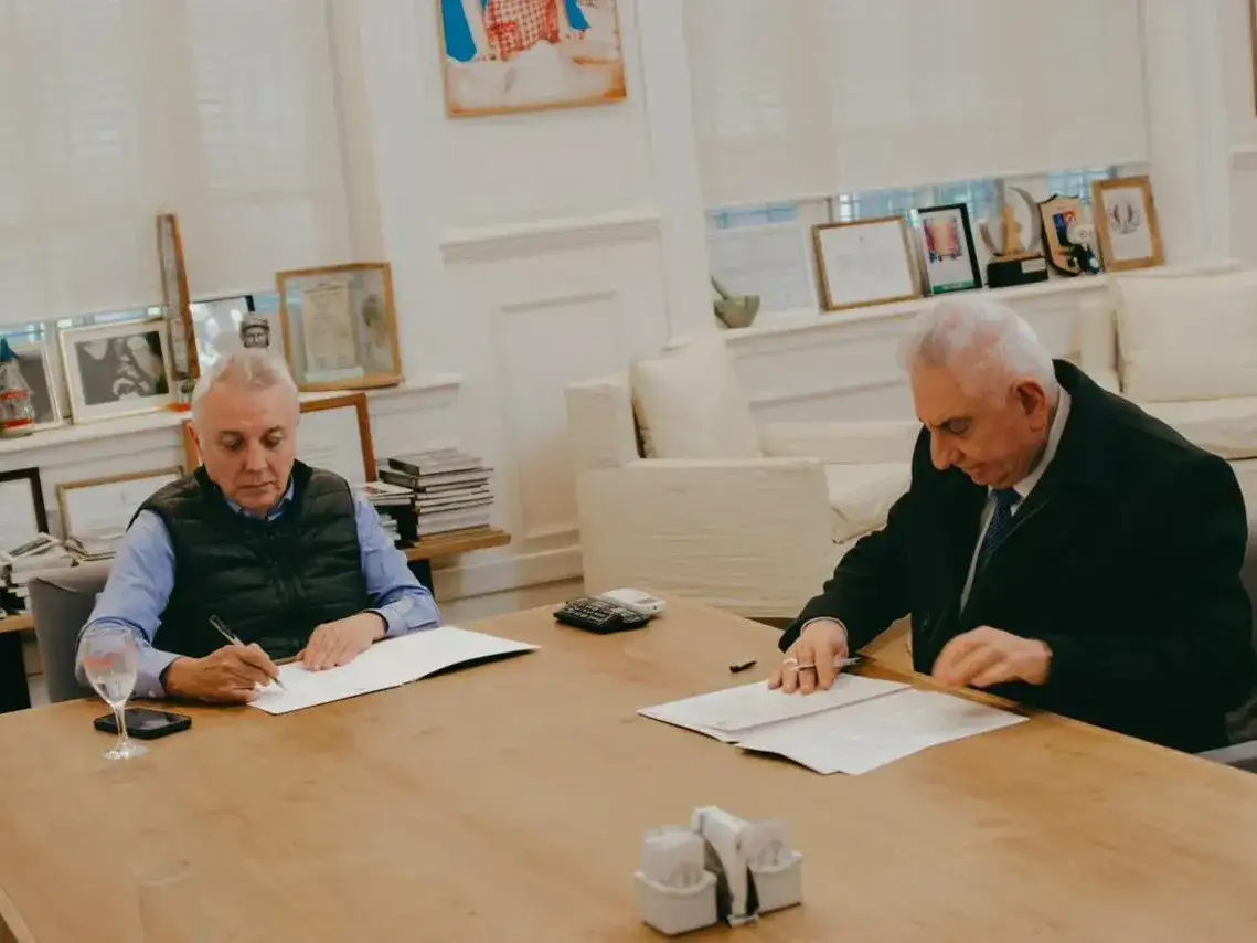 Jofré rubricó convenio de cooperación con el intendente de Tigre Julio Cesar Zamora
