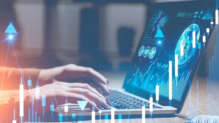 MADURO Y SUS FANTASÍAS: digitalizar la economía es «inviable», aseguran economistas