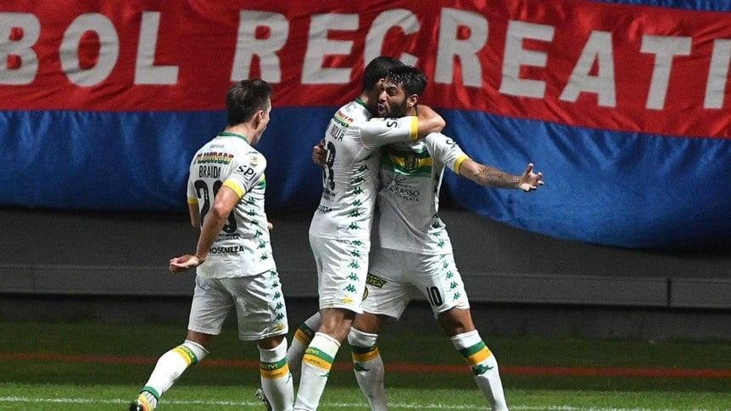 Aldosivi superó a San Lorenzo por la Copa Liga Profesional