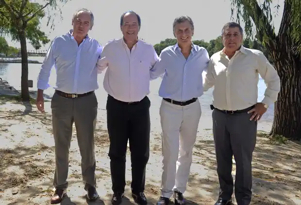 En Gualeguaychú, Macri y Sanz anunciaron un acuerdo entre PRO y UCR en Entre Ríos