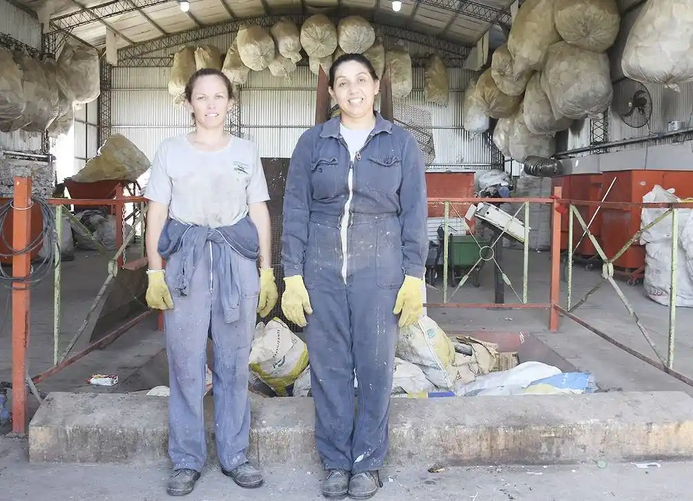 La provincia acompaña el recorrido de mujeres y disidencias