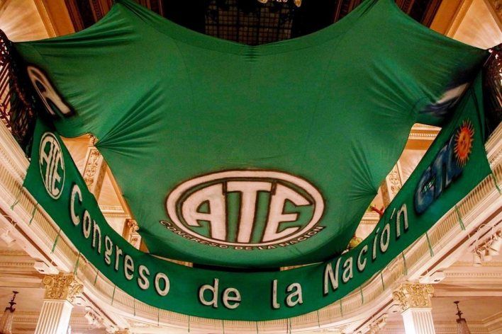 Representantes de la OIT visitan la Cámara de Diputados