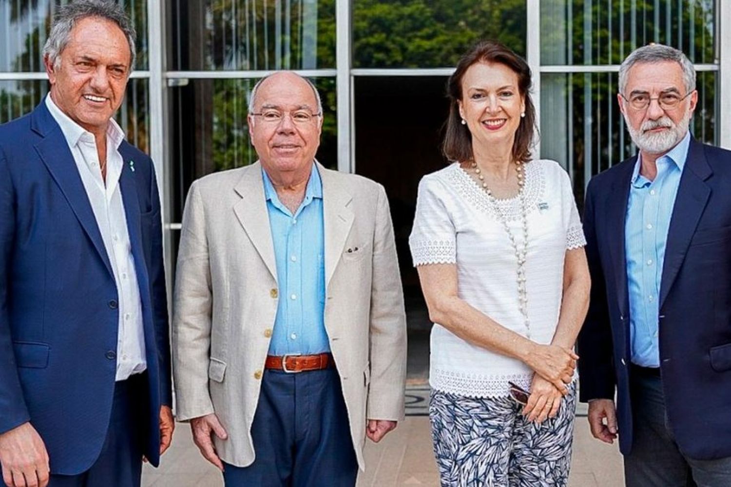Milei invitó a Lula a su asunción por medio de una carta que Mondino entregó en Brasilia