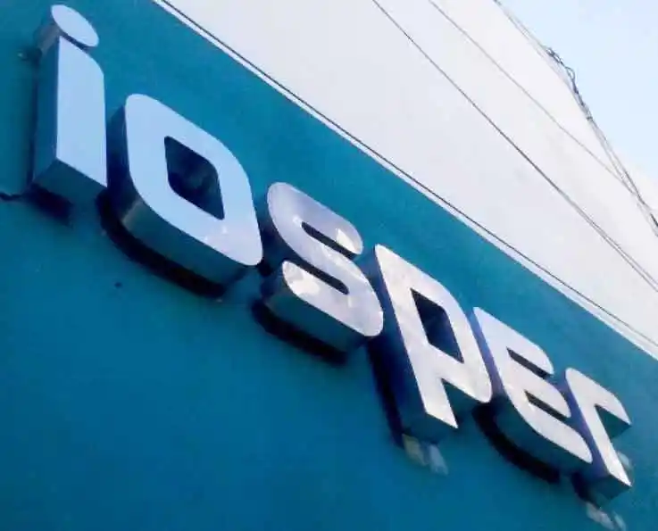 Iosper renegocia las condiciones con las clínicas y le pagó a cuidadores y acompañantes terapéuticos