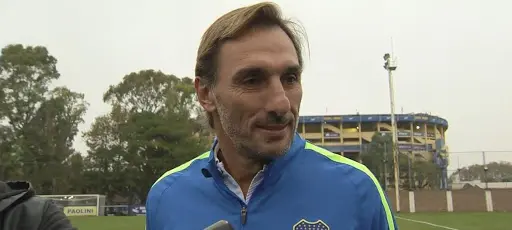 Rolando Schiavi confesó a qué ex River le hubiese gustado pegarle una patada