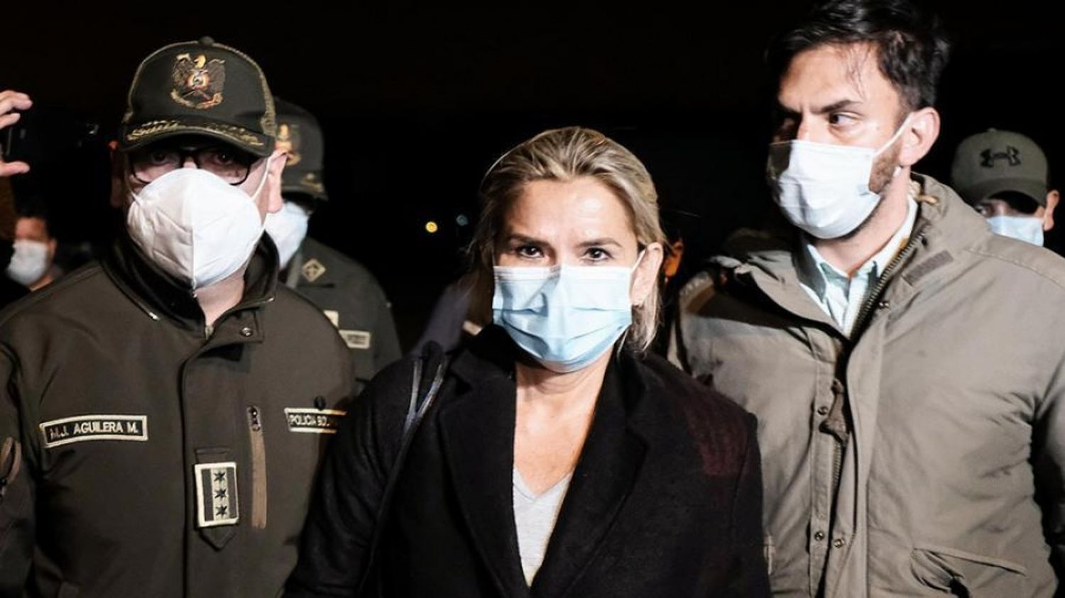 La fiscalía acusó formalmente a la expresidente Áñez por “genocidio”
