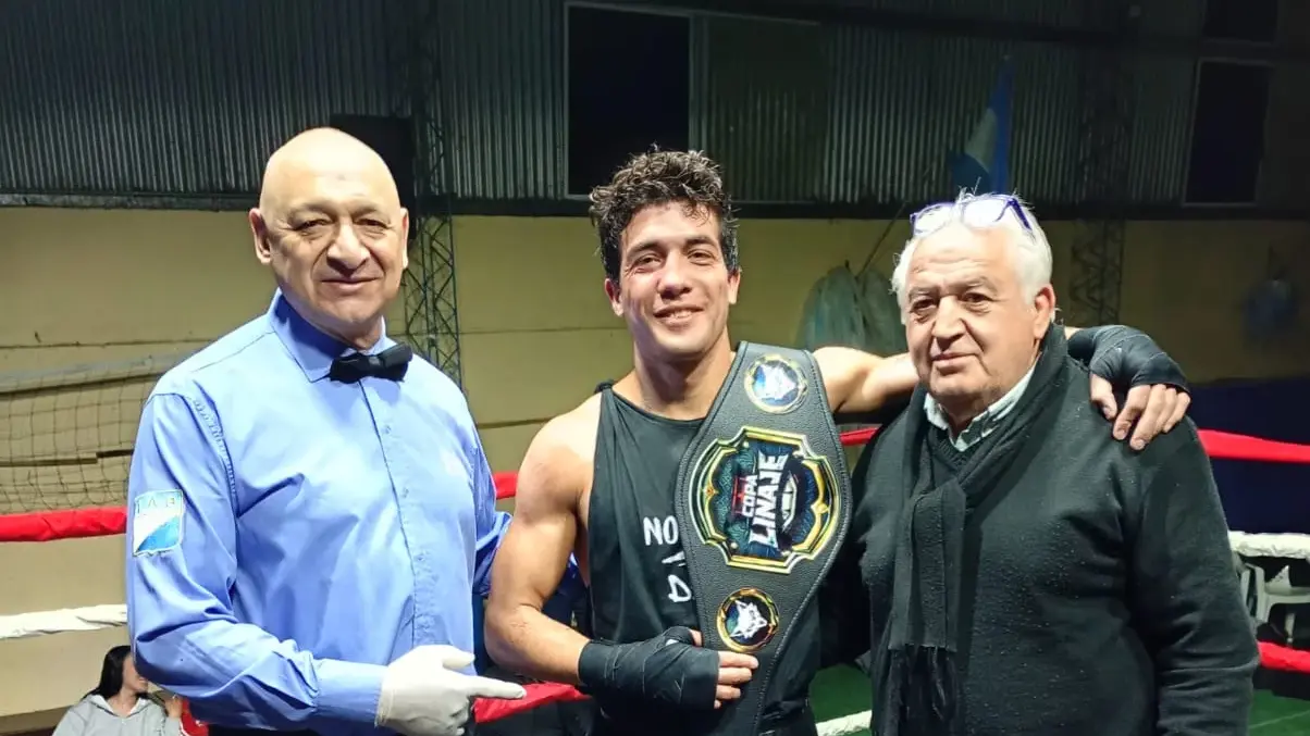 El tresarroyense Agustín Pérez se consagró campeón de la Copa Linaje V en Villa Gesell