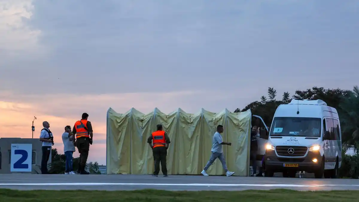 Hamas liberó a otros dos rehenes, según el Ejército israelí