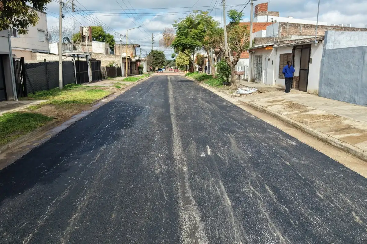 Finalizó el asfaltado en un nuevo tramo del casco céntrico