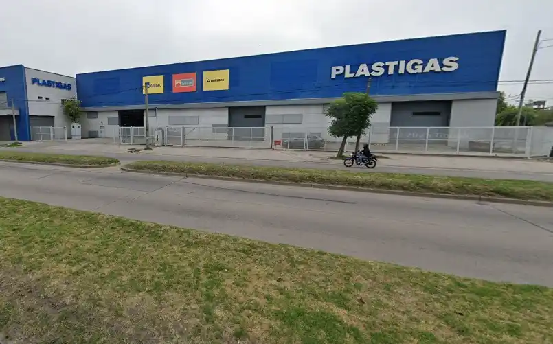 Esta fue una de las empresas que sufrió el accionar delictivo durante el fin de semana.