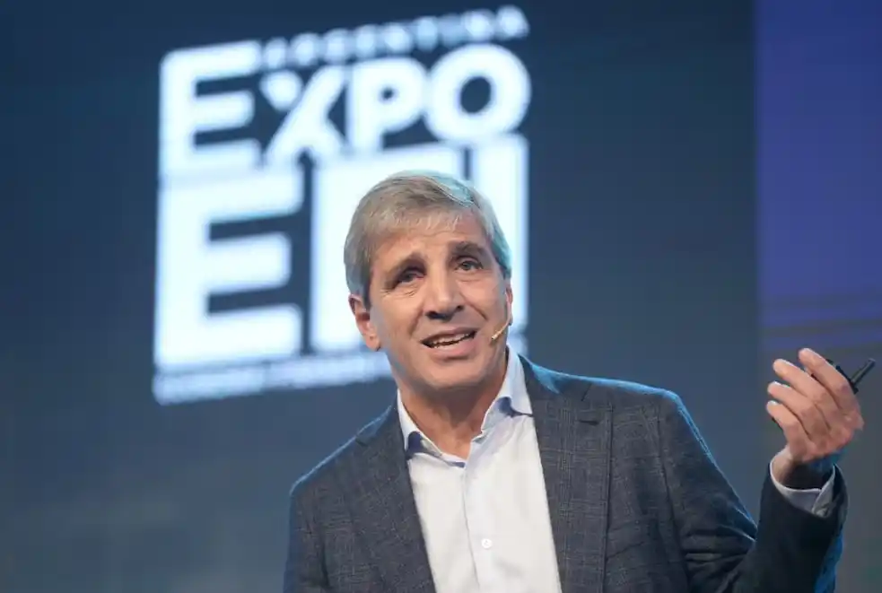 Luis Caputo defendió el programa económico e insistió en que la inflación va a desacelerarse