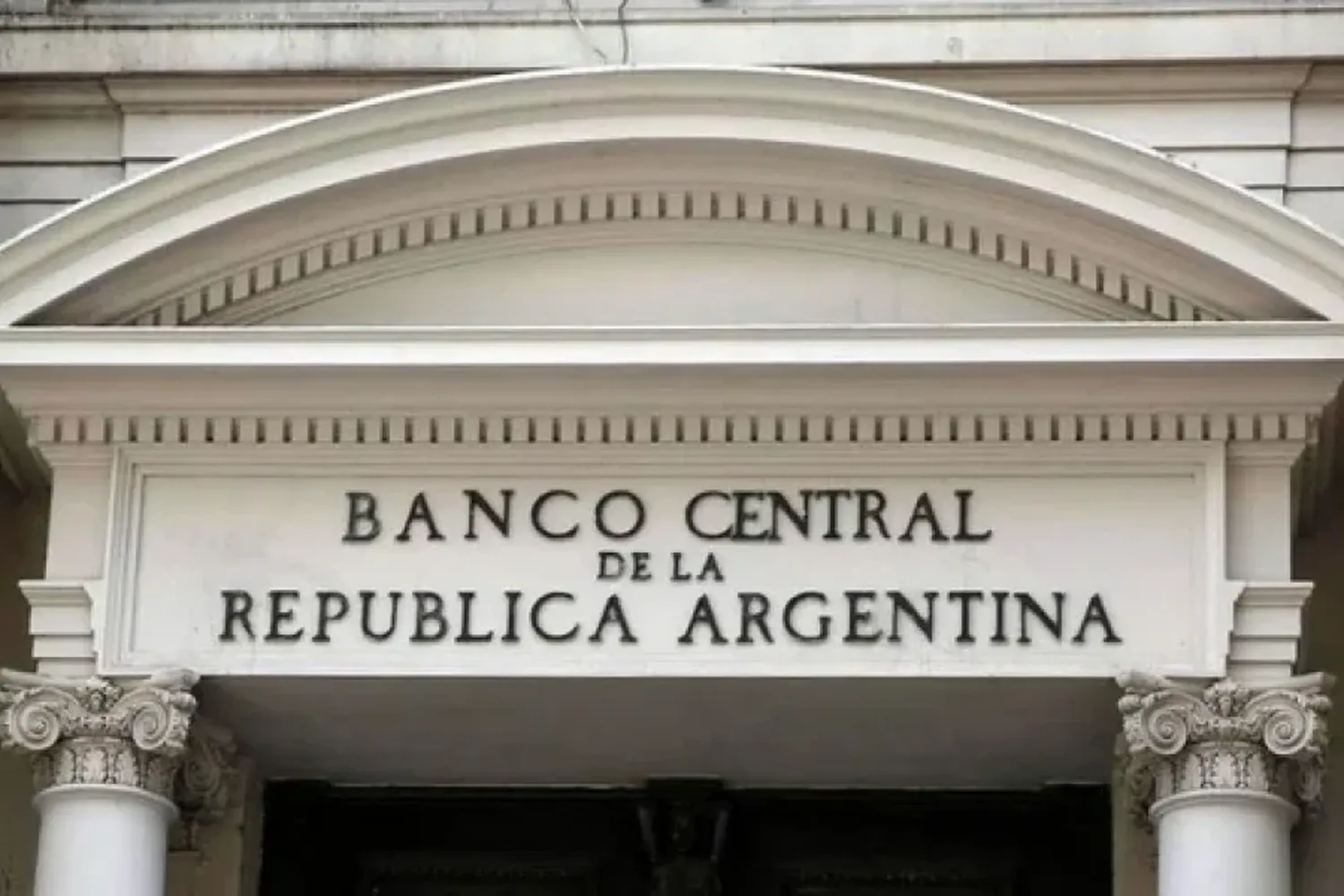 El Banco Central tomó un préstamo de US$ 1.000 millones para fortalecer reservas