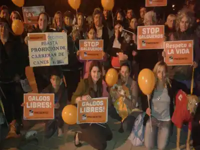 San Francisco se manifestó contra las carreras de galgos