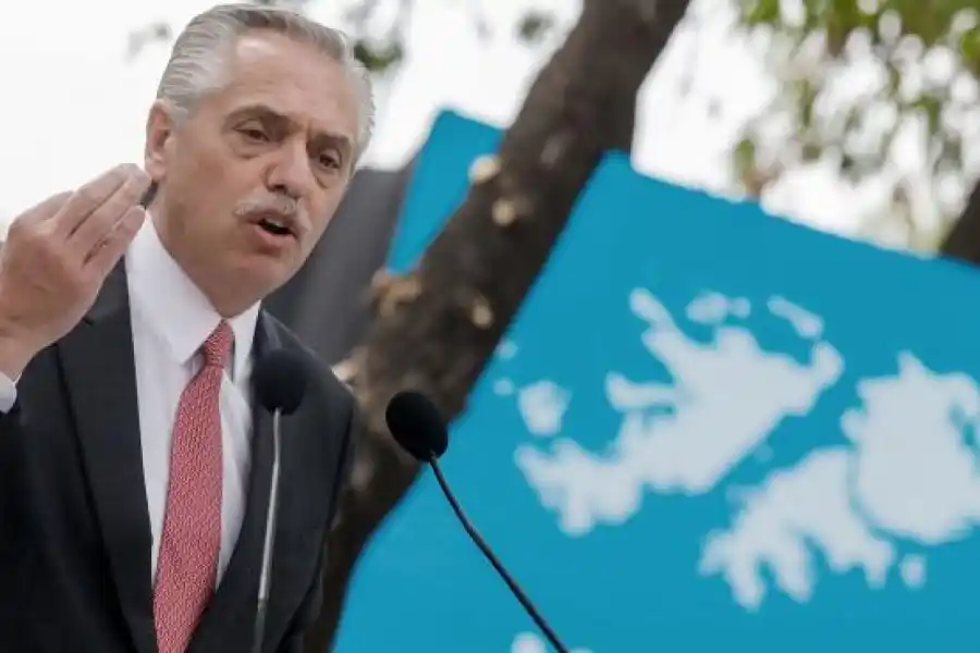 "El reconocimiento de la UE a la Causa Malvinas es una victoria diplomática histórica"