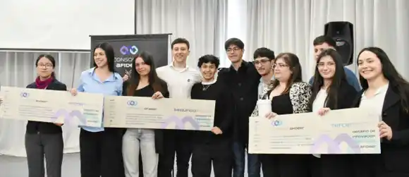 Estudiantes de UNER fueron ganadores del Desafío de Innovación Entre Ríos 2025