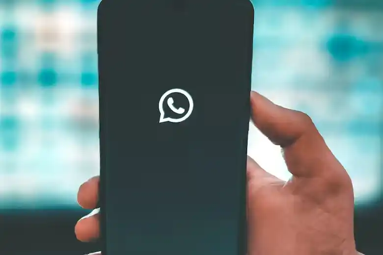 WhatsApp no tiene papelera, pero ¿Hay una forma de recuperar archivos y conversaciones borradas?