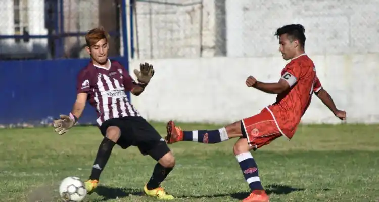 Desde hoy, ocho clubes van por las semifinales del Daniel Stoccafisso