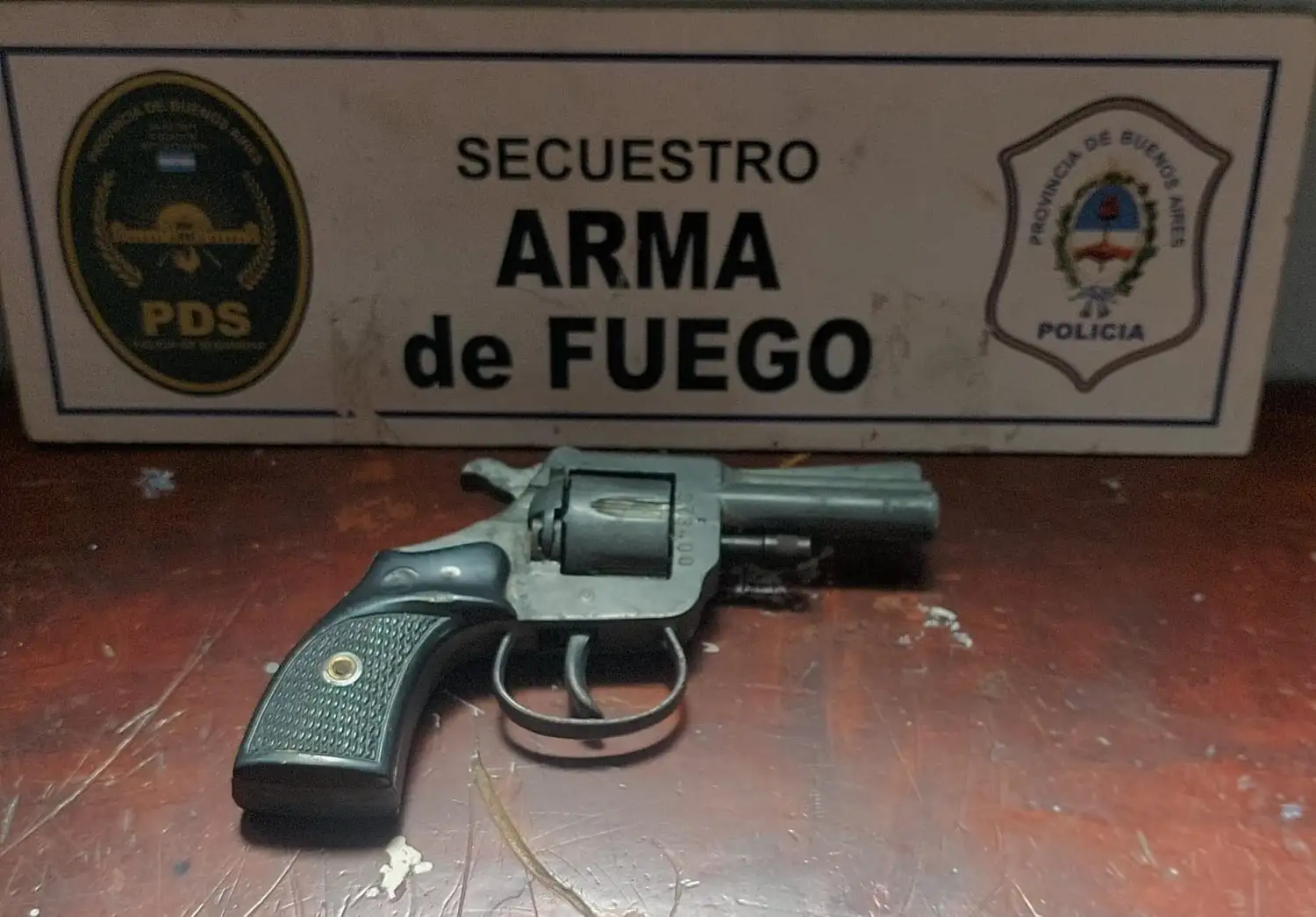El sujeto circulaba armado en plena vía pública y fue denunciado al 911.