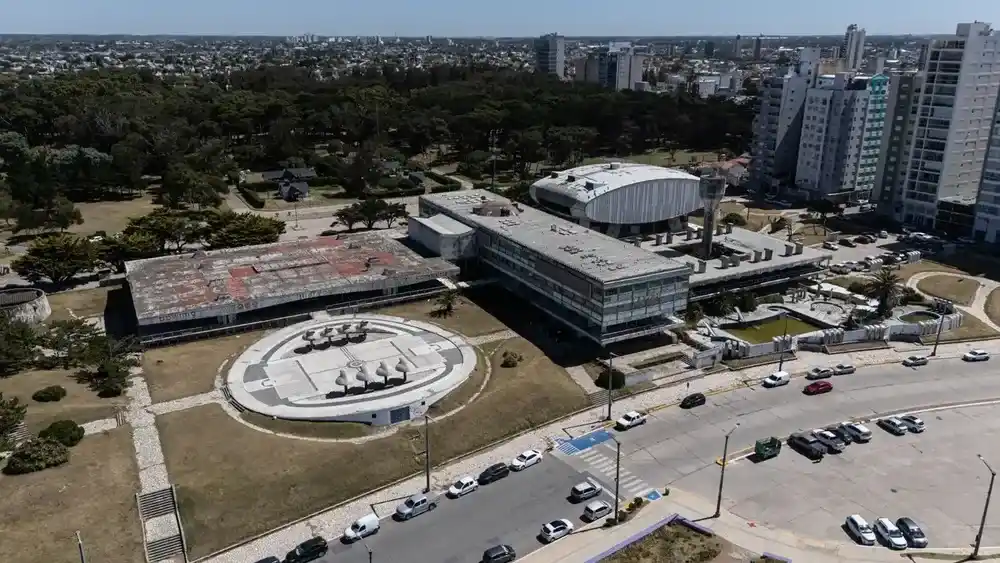 El Casino de Necochea tiene que seguir esperando para la subasta.  Ecos Diarios