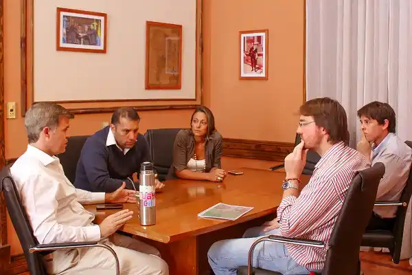Con un Buró Productivo se apuesta al desarrollo industrial y comercial