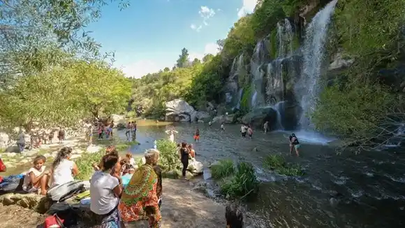 Fuga de turistas: cayó 18,9% el ingreso y subió 21,8% el egreso de argentinos en septiembre