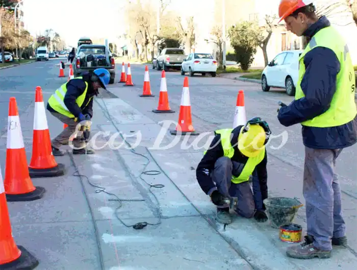 Con un cantero central cambia la fisonomía de la avenida 10
