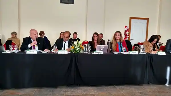 Entre Ríos adhirió al repudio por la salida de EEUU del acuerdo de París