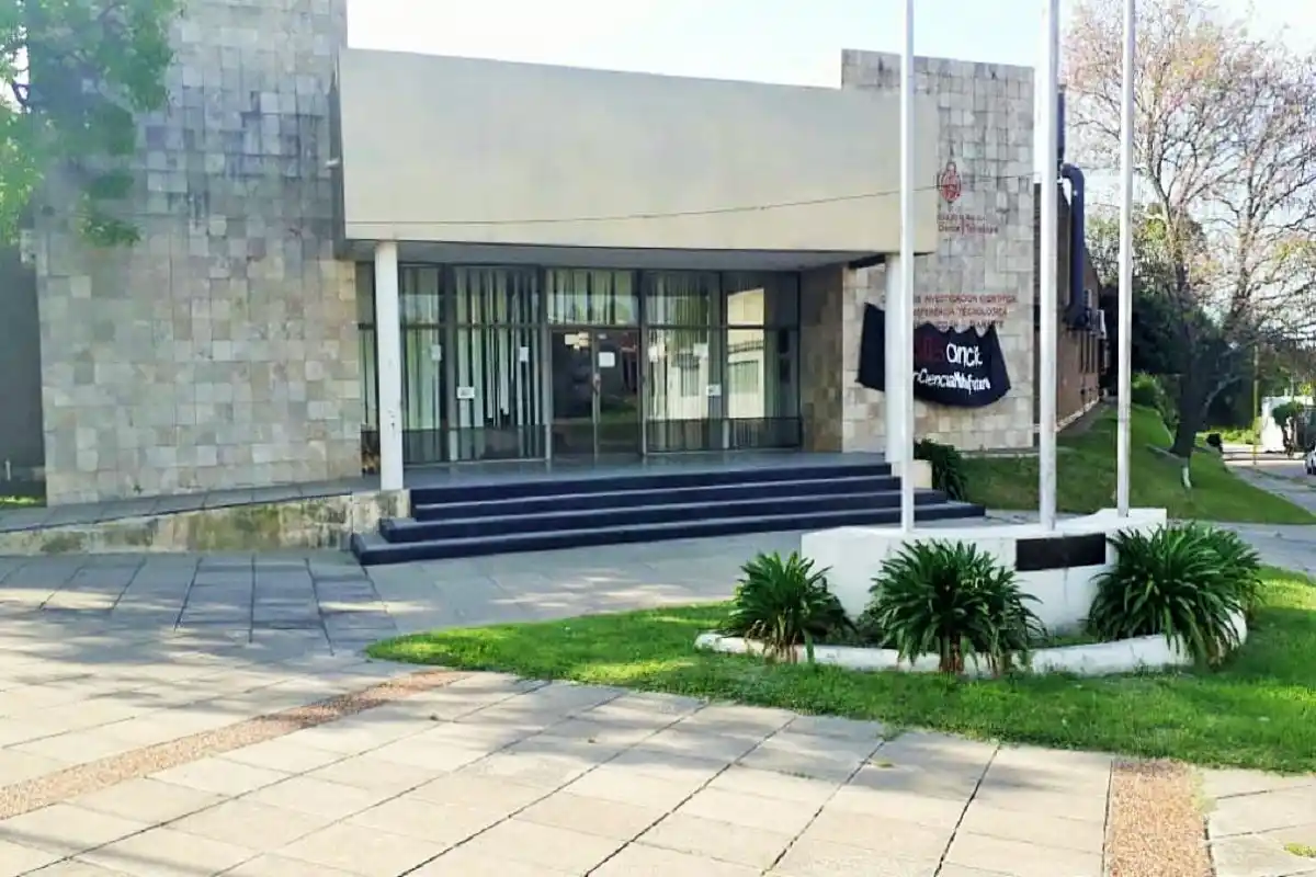 «Desde hace tres meses no tenemos presupuesto para pagar los servicios», advirtieron desde Conicet Diamante