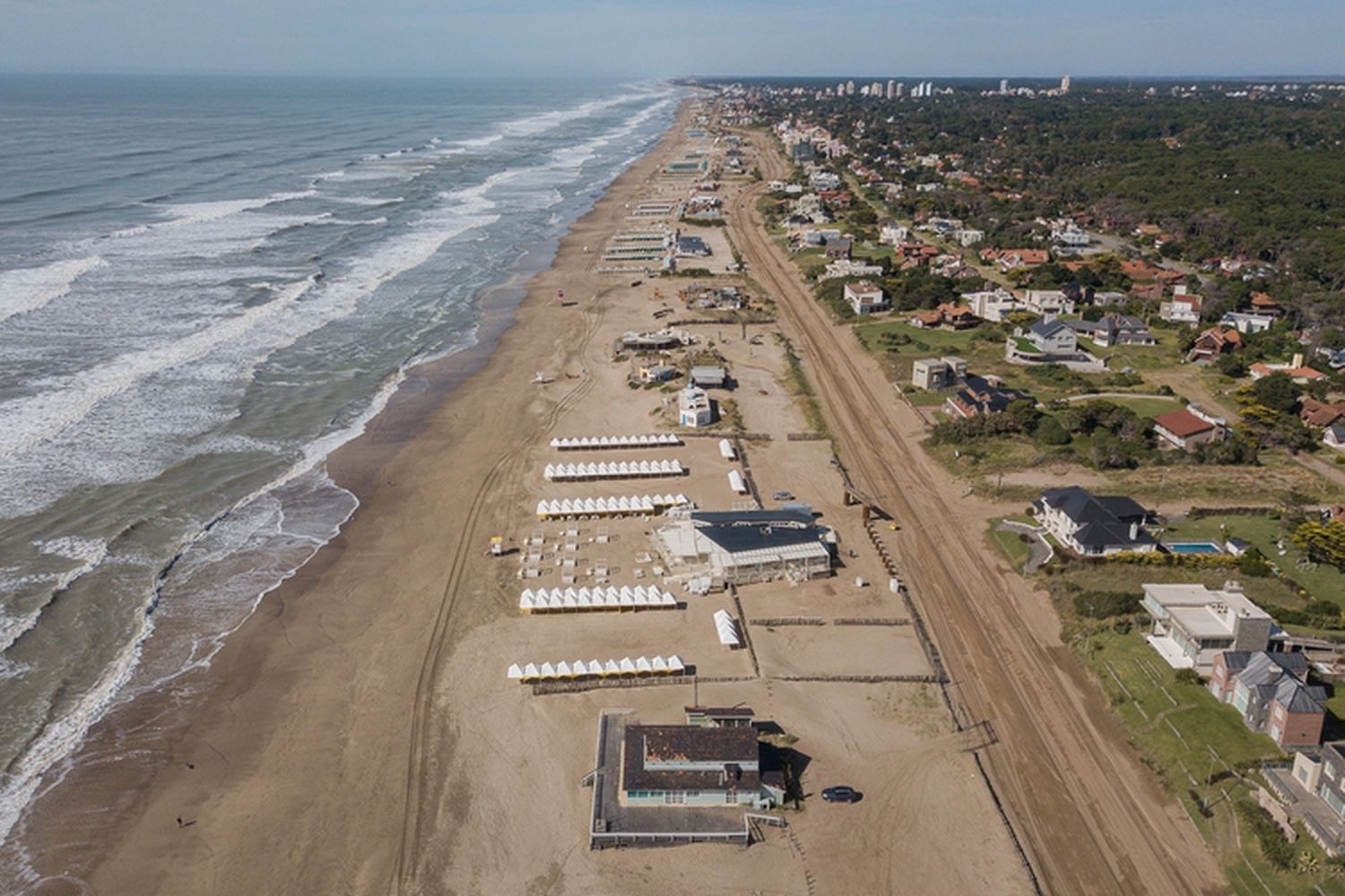 Cuarentena bonaerense: Pinamar y Madariaga cerca del regreso a fase 5